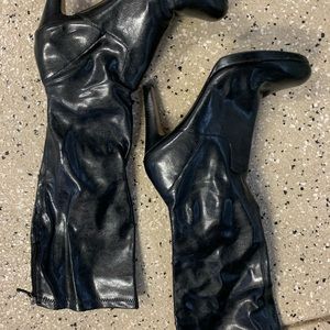 black boot heels